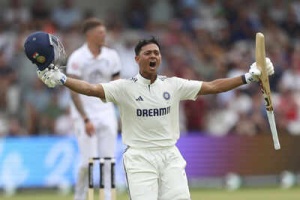 Jaiswal Aims to Shatter Gavaskar's Record: India's Opener Eyes 2,000 Test Runs Milestone in Edgbaston Showdown
