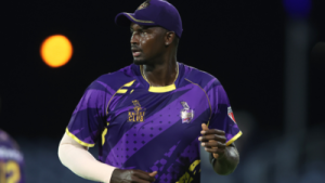 MLC 2025: Bizarre Moment as Holder's Delivery Hits Stumps, Bail Stays Put – Watch the Incredible Video
Hoặc một lựa chọn khác:
Major League Cricket 2025: Lucky Escape! Jahangir Survives as Holder's Ball Fails to Dislodge Bail – Full Story and Video